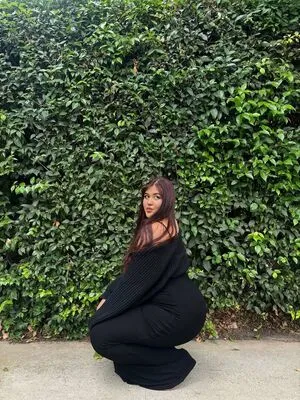 Michelle M23 OnlyFans Leaked Free Thumbnail Picture - #bMspozeHL4