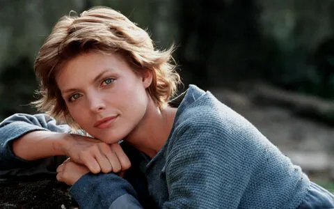 Michelle Pfeiffer OnlyFans Leaked Free Thumbnail Picture - #fAIHab2Ek7