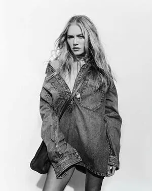 Michelle Randolph OnlyFans Leaked Free Thumbnail Picture - #R8cbFFzACZ