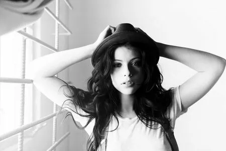 Michelle Trachtenberg OnlyFans Leaked Free Thumbnail Picture - #ZMQ7QTRRKl