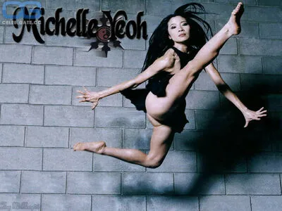 Michelle Yeoh OnlyFans Leaked Free Thumbnail Picture - #UrdvWY0Fja