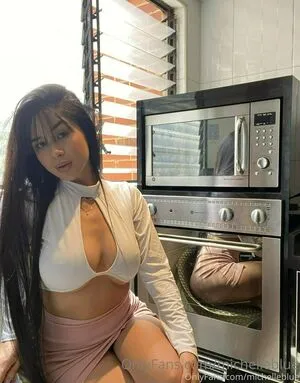 Michellebluefree OnlyFans Leaked Free Thumbnail Picture - #StXLS9ENiT