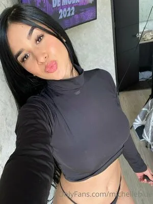 Michellebluefree OnlyFans Leaked Free Thumbnail Picture - #V3UKE1a3x1