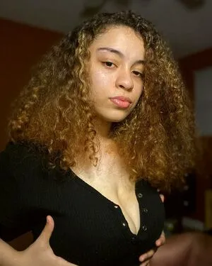 Michellejonesyt OnlyFans Leaked Free Thumbnail Picture - #6bvGvdaKY1