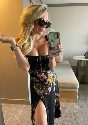 Michellek4040 OnlyFans Leaked Free Thumbnail Picture - #fPzyyKiACJ