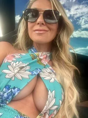 Michellek4040 OnlyFans Leaked Free Thumbnail Picture - #xZELl4ehco