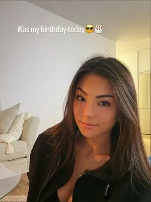 Micheller OnlyFans Leaked Free Thumbnail Picture - #IrlsJ6V13G