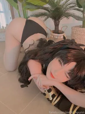 Michi Kyunn OnlyFans Leaked Free Thumbnail Picture - #2Hlf3w0FP1