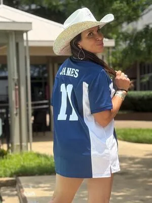 Mickie James OnlyFans Leaked Free Thumbnail Picture - #iBSUKshyws