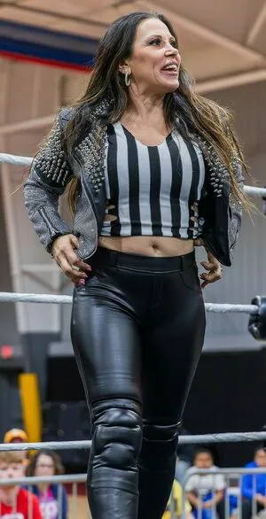 Mickie James OnlyFans Leaked Free Thumbnail Picture - #jdPEKZ2Vlw