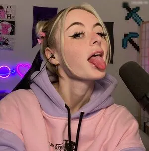 Micromads OnlyFans Leaked Free Thumbnail Picture - #I48iaM8t4C