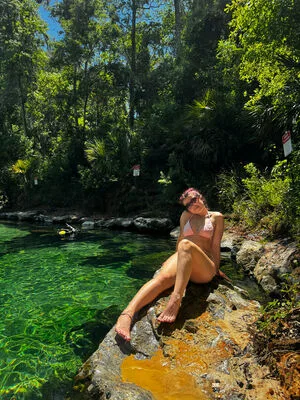 Midget Miki OnlyFans Leaked Free Thumbnail Picture - #W60YSN7ICi