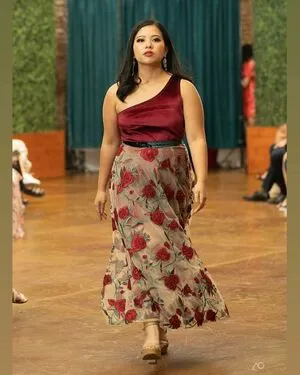 Midsizeasianqueen OnlyFans Leaked Free Thumbnail Picture - #vfBcedSzXm