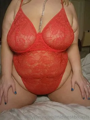Midwestbreasts OnlyFans Leaked Free Thumbnail Picture - #qeMwoWoFh0