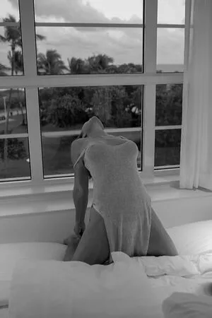 Midwestgirl84 OnlyFans Leaked Free Thumbnail Picture - #juMB1h4ara