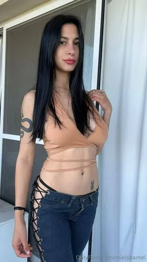 Mielsitamel OnlyFans Leaked Free Thumbnail Picture - #hvgXikySC2