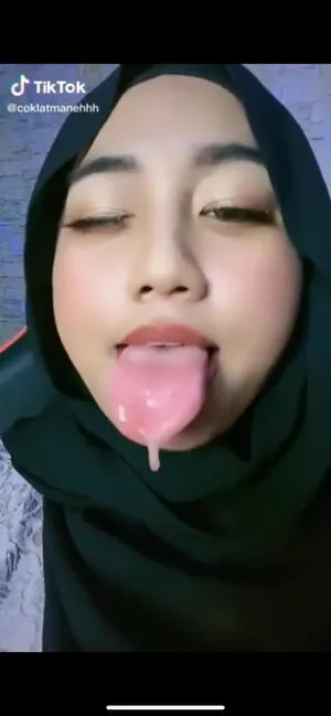 Mieracoklat OnlyFans Leaked Free Thumbnail Picture - #GFcKe6gksE