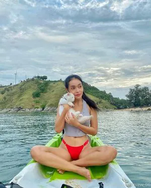Miew OnlyFans Leaked Free Thumbnail Picture - #PhMxgcAd5e