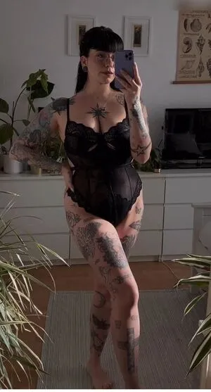 Miezekatz Caro OnlyFans Leaked Free Thumbnail Picture - #M7JMff3oTy