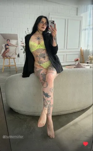 Miezekatz Caro OnlyFans Leaked Free Thumbnail Picture - #e9litK1F16