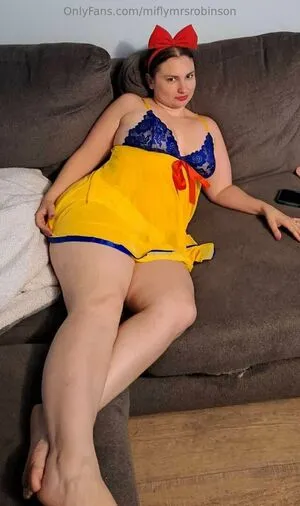 Miflymrsrobinson OnlyFans Leaked Free Thumbnail Picture - #I9YgzujmW9