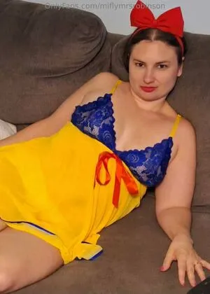 Miflymrsrobinson OnlyFans Leaked Free Thumbnail Picture - #XpH1JqLN4x