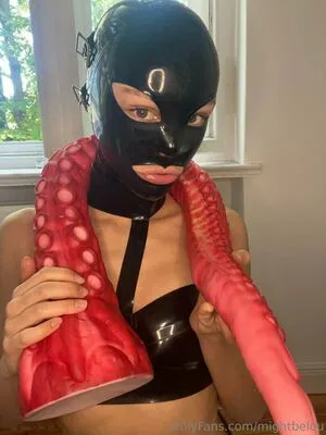 Mightbelou OnlyFans Leaked Free Thumbnail Picture - #PTDGACplBF