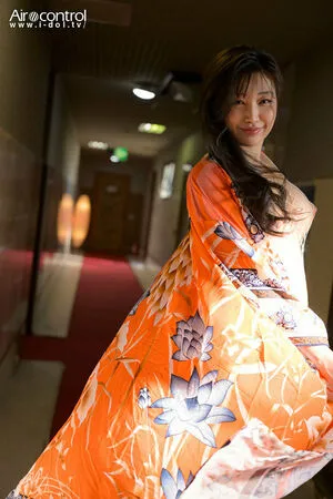 Miho Abe OnlyFans Leaked Free Thumbnail Picture - #c5Bwgot0QN