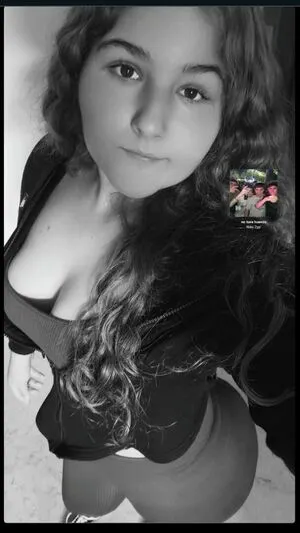 Miiiriam17 OnlyFans Leaked Free Thumbnail Picture - #o2IKShPnIV