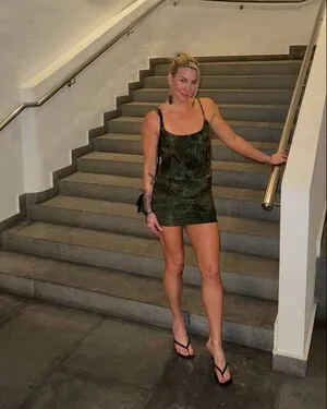 Mikaela Mayer OnlyFans Leaked Free Thumbnail Picture - #yUfrZ3Rx3b