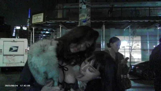 Mikaila71002 OnlyFans Leaked Free Thumbnail Picture - #TSInhx3viK