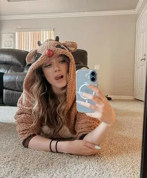 Mikaryrra OnlyFans Leaked Free Thumbnail Picture - #D9EbXuXGei