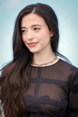 Mikey Madison OnlyFans Leaked Free Thumbnail Picture - #5Fl4WGsto3