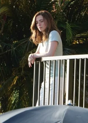 Mikey Madison OnlyFans Leaked Free Thumbnail Picture - #5w90waXkkA