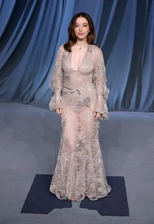 Mikey Madison OnlyFans Leaked Free Thumbnail Picture - #SNoskw1Vff