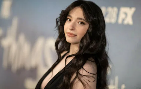 Mikey Madison OnlyFans Leaked Free Thumbnail Picture - #ncq4KzNVb0