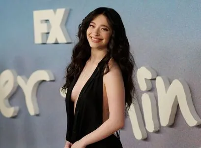 Mikey Madison OnlyFans Leaked Free Thumbnail Picture - #r5PEMoCjkq