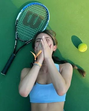 Miki Rai Mikirai OnlyFans Leaked Free Thumbnail Picture - #MxM4Ex00SK