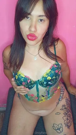 Mikicurvymom OnlyFans Leaked Free Thumbnail Picture - #HrFDVl2D17