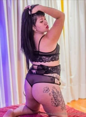 Mikicurvymom OnlyFans Leaked Free Thumbnail Picture - #L1UrXMYYTw