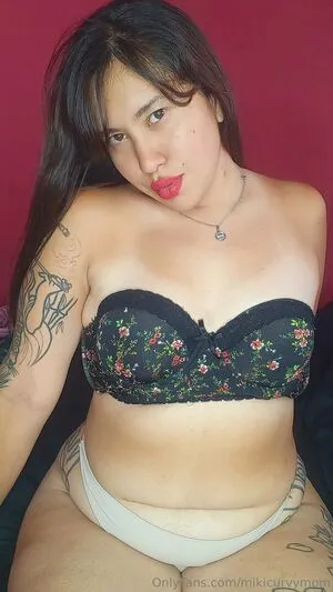 Mikicurvymom OnlyFans Leaked Free Thumbnail Picture - #lqQlENzcg0