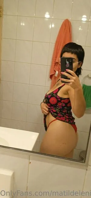 Mikkisilveira69 OnlyFans Leaked Free Thumbnail Picture - #HHn2c96HDm