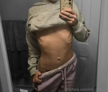 Mil Cutie23 OnlyFans Leaked Free Thumbnail Picture - #EpMHrSp1JO