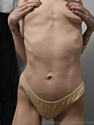 Mil Cutie23 OnlyFans Leaked Free Thumbnail Picture - #fP50FaP01J