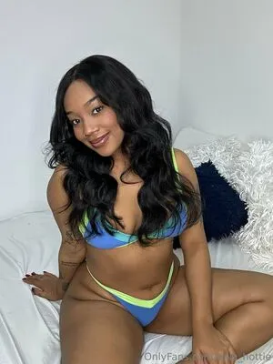 Mila Hottie OnlyFans Leaked Free Thumbnail Picture - #aq3Gpnbbcf