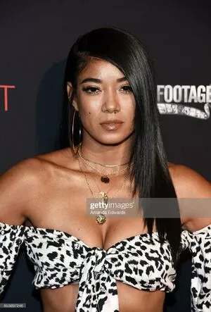 Mila J OnlyFans Leaked Free Thumbnail Picture - #dgkAOs3G22