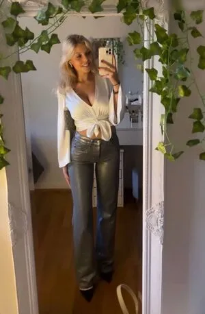 Mila Kmp OnlyFans Leaked Free Thumbnail Picture - #B51W5qMlgO