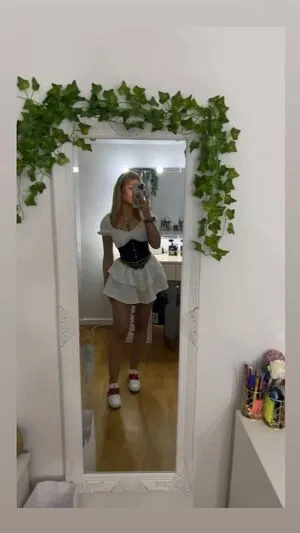 Mila Kmp OnlyFans Leaked Free Thumbnail Picture - #CM0zSfHY0k