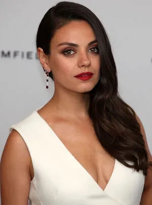 Mila Kunis OnlyFans Leaked Free Thumbnail Picture - #C7m25SZksj