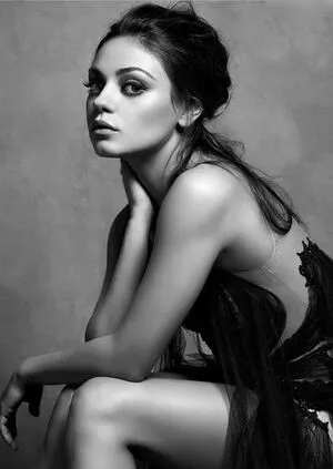 Mila Kunis OnlyFans Leaked Free Thumbnail Picture - #gJRfXUJ13w